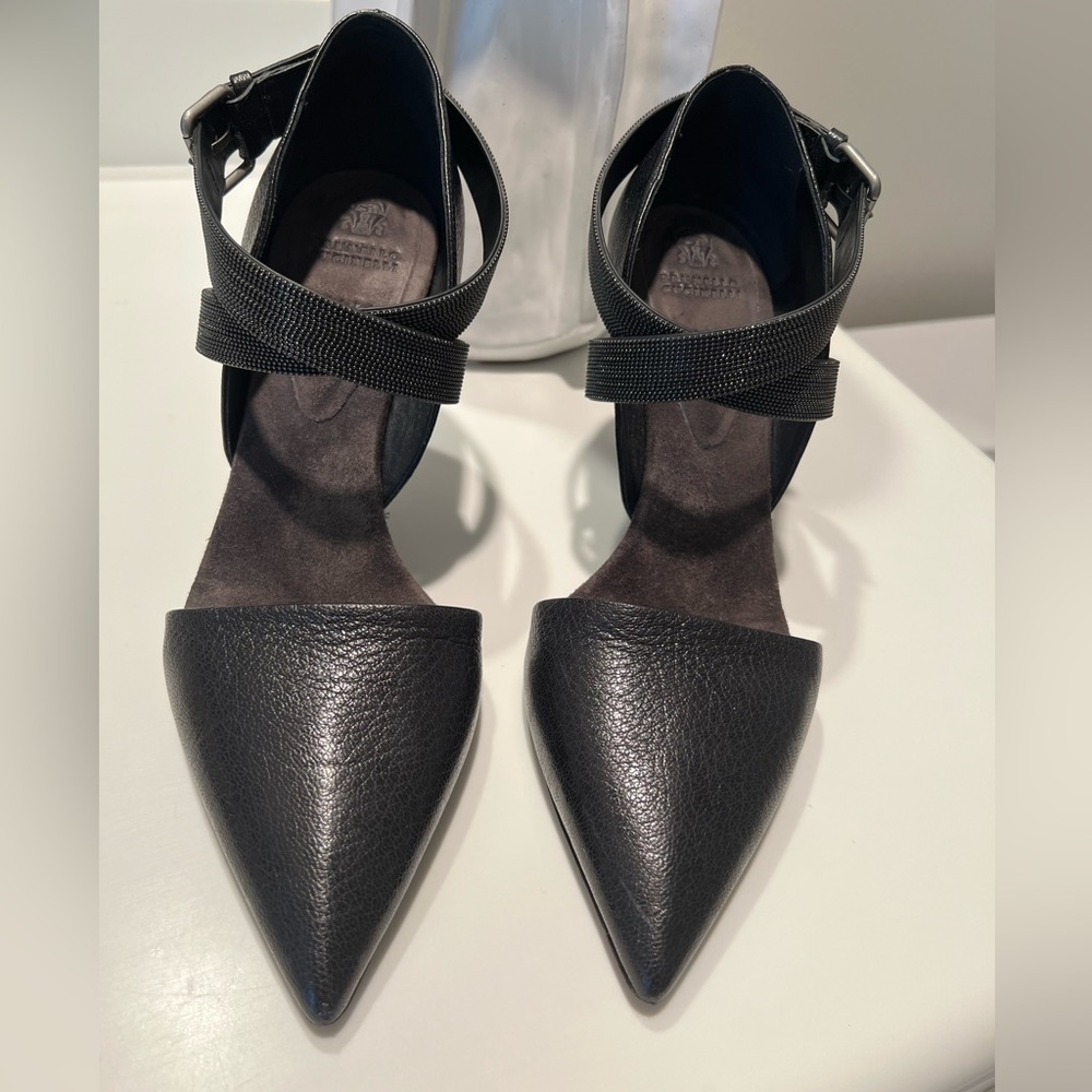 Brunello Cucinelli Black Leather Monili D’Orsay Pumps. $275